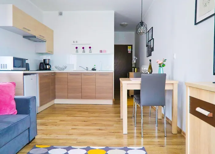 Visit Baltic - Julia Mola *